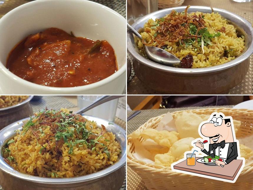 Food at Royal Dine