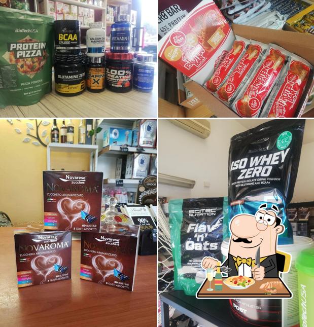 Tra le diverse cose da M'ama Caffè si possono trovare la cibo e bevanda