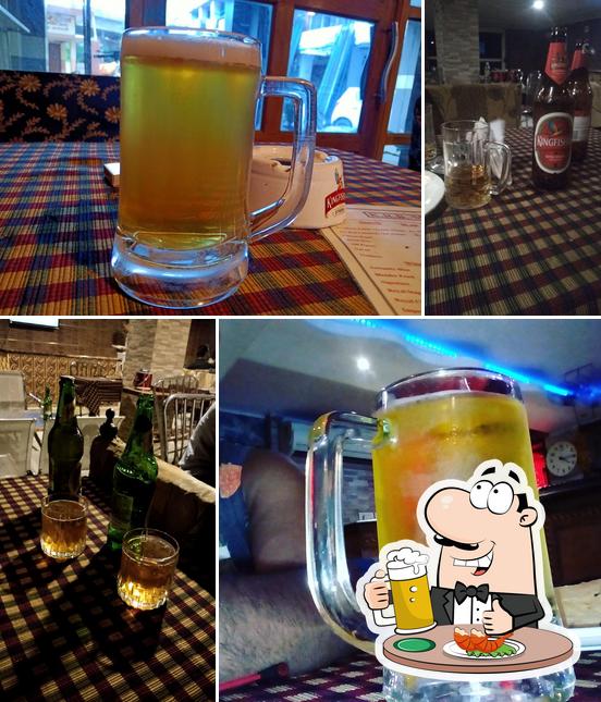Order a pint of light or dark beer