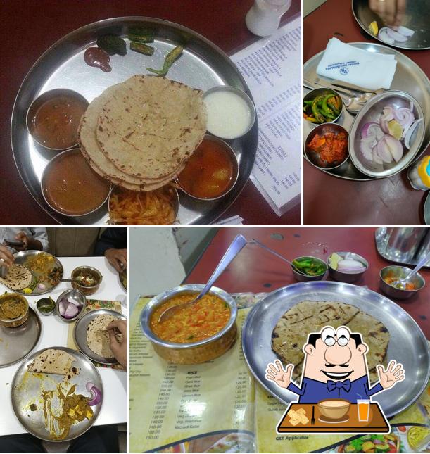 Food at Pankaj Bhojanalaya(Pure veg & Jain food)