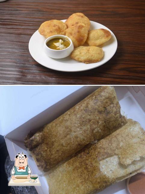 Samosa at Sai Jalpan junction