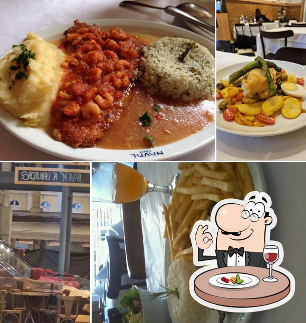 Costeletas de porco em Restaurante Naval