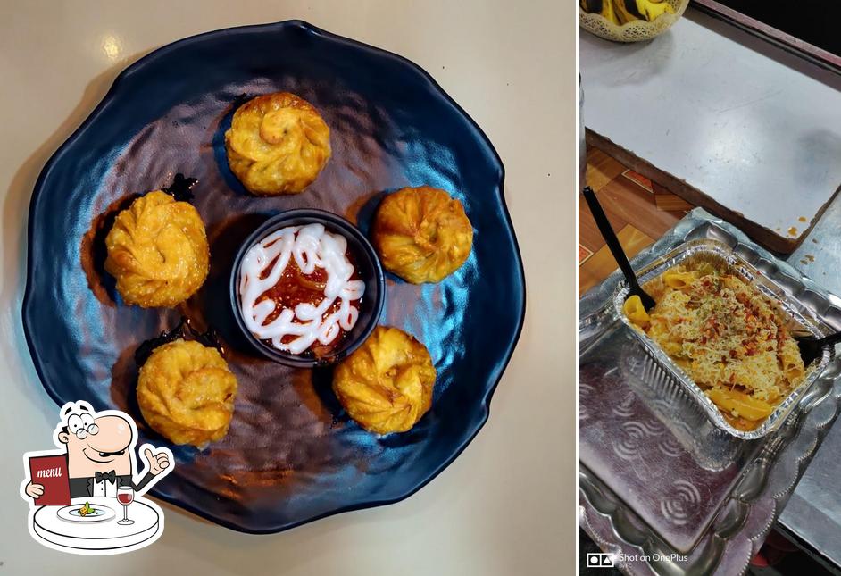 Food at CHAI BISKUT CAFE