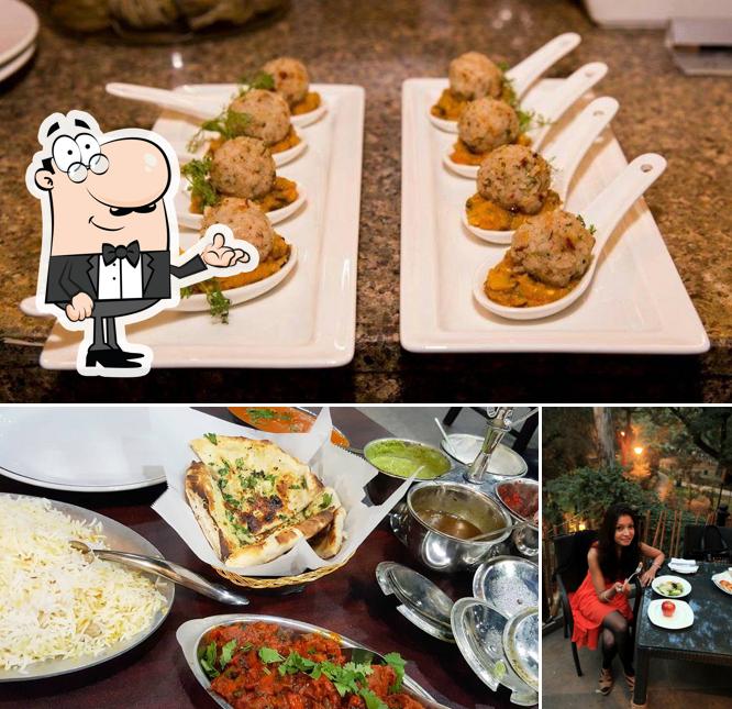 Petite Sweet Eats is distinguished by interior and food
