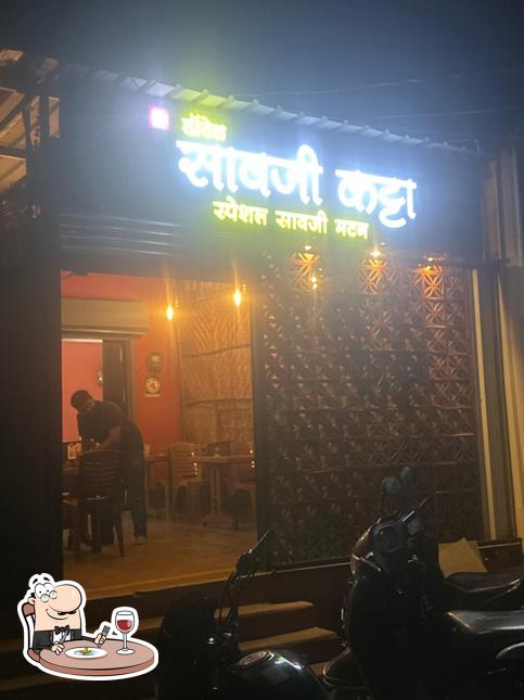 Food at Hotel Savji Katta