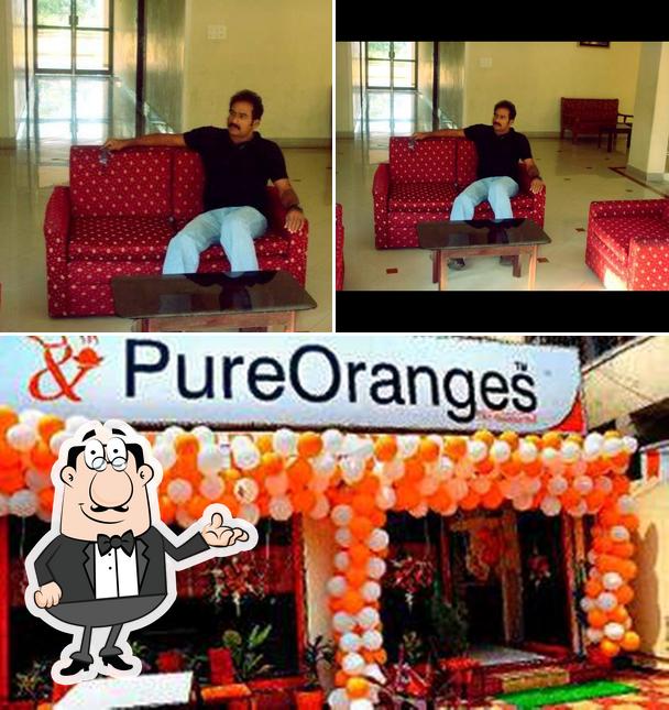 The image of interior and exterior at New Pure Oranges