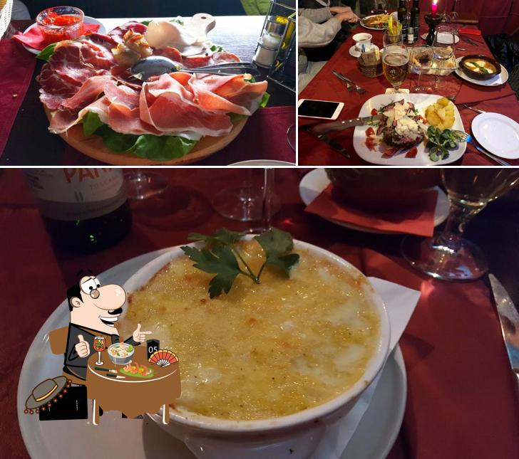 Cibo al Ristorante Pizzeria La Grotta