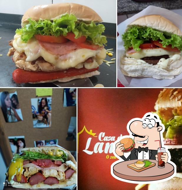 Delicie-se com um hambúrguer no Casa do Lanche