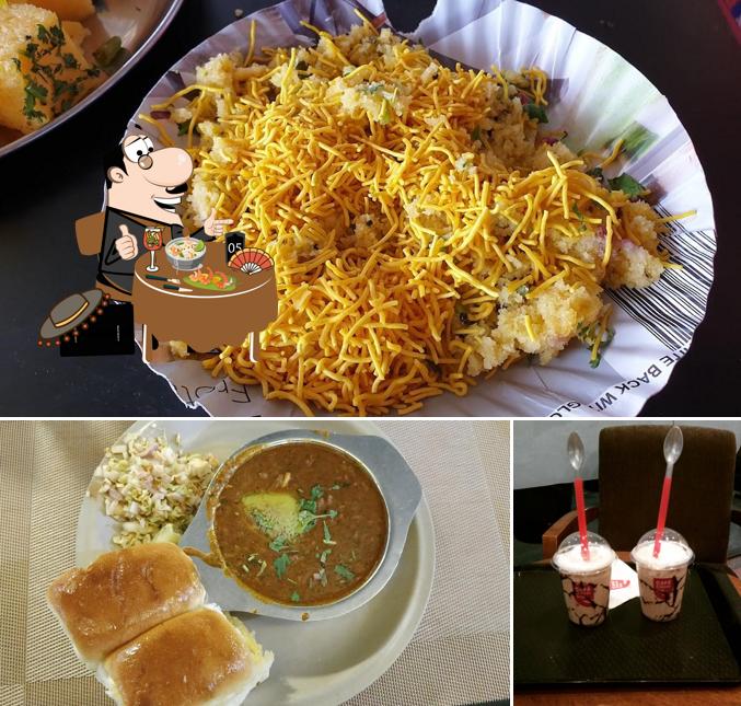 Among different things one can find food and beverage at Honest Restaurant (Viramgam)