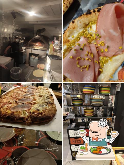 Platti al La Romantica Pizzeria - Borgo XX Giugno, 9, PG