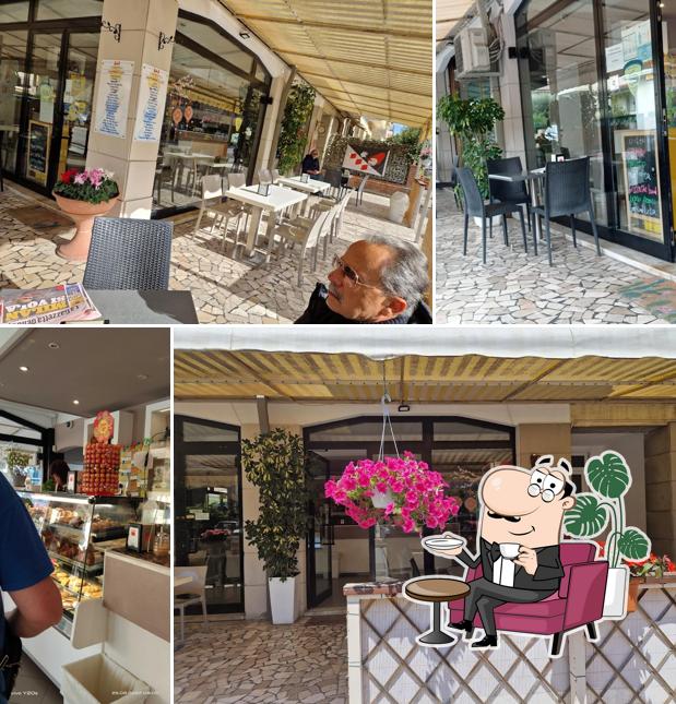 Dai un'occhiata agli interni di Bar Cenerentola