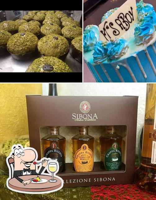 Guarda la immagine che presenta la cibo e birra di Bar Gelateria Pasticceria Dolcitentazioni