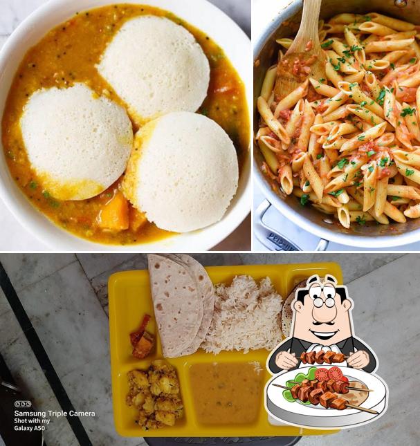 Food at Shri Yashoda Rasoi