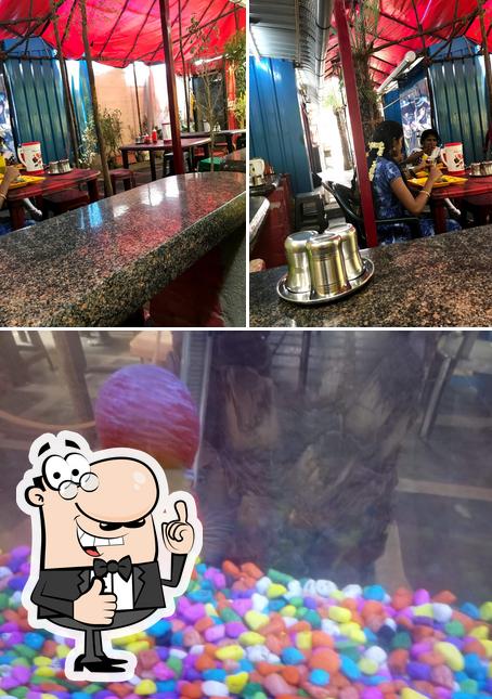 Here's a picture of TRY FOOD STREET