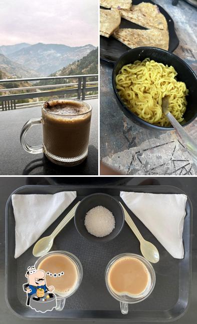 Food at The White House Cafe