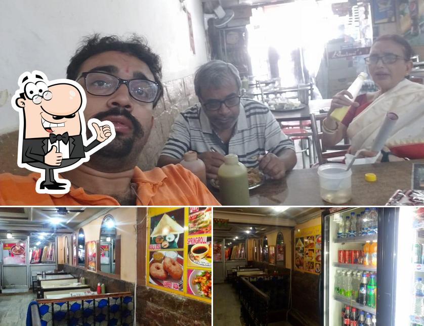 Here's an image of Bhutani's