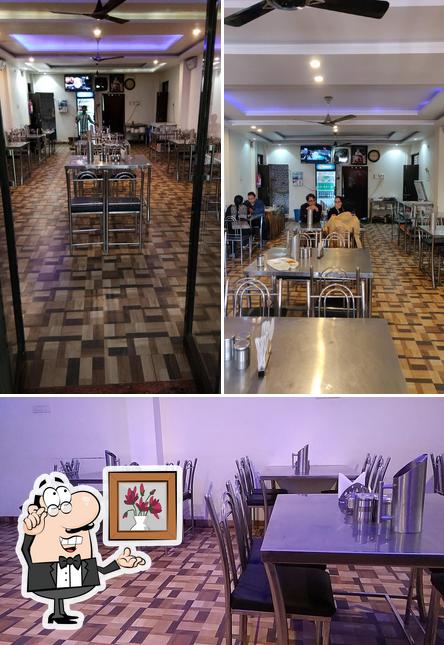 The interior of Shree Chhaya palace