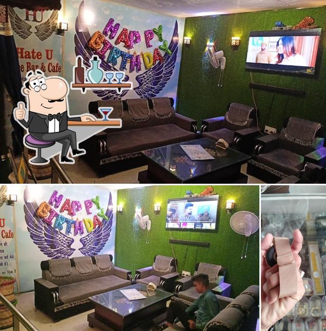 Hate U Juice Bar & Cafe