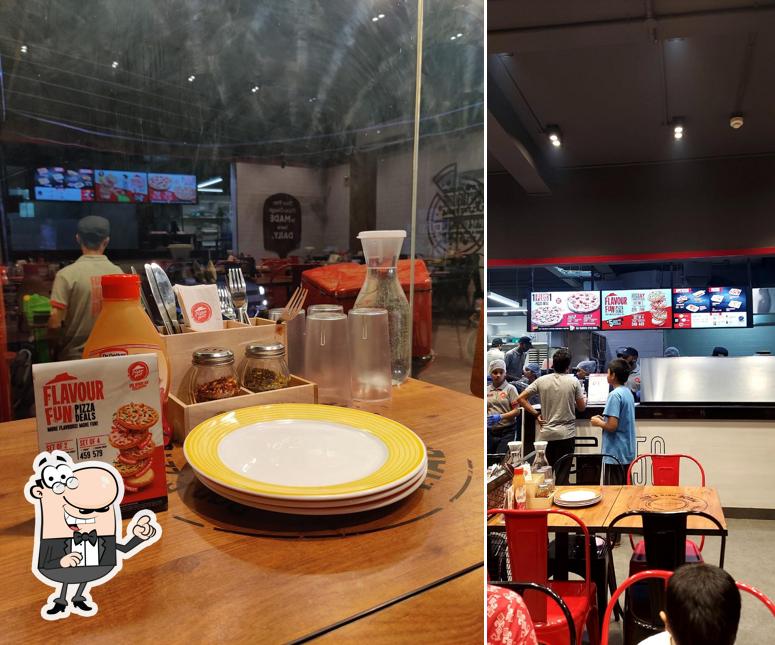 The interior of Pizza Hut Adarsh Nagar, Durg