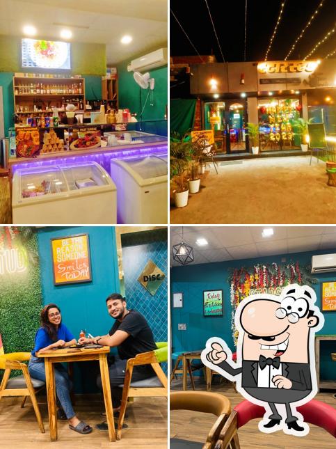 The interior of STARSTUD Candle Light & Party Destination