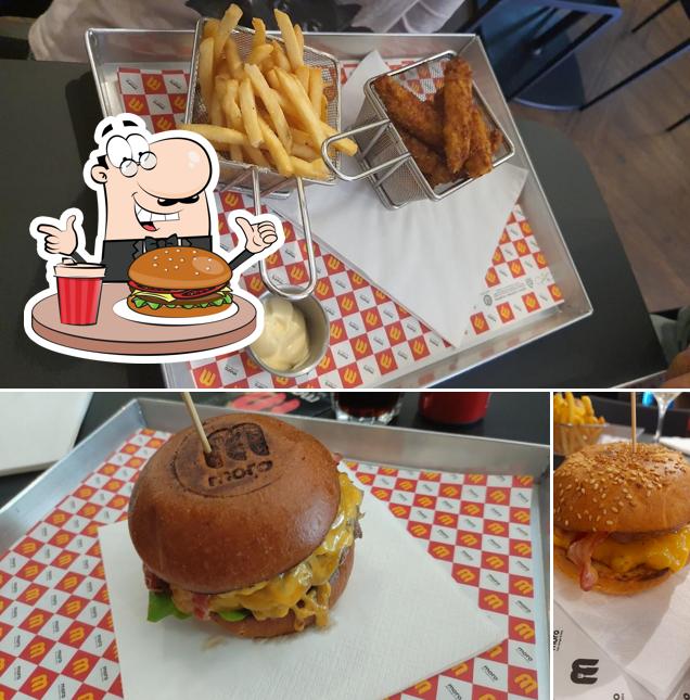 Concediti un bell'hamburger a Moroburger