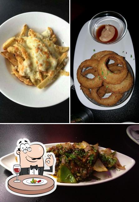 Meals at Cherry Tomato