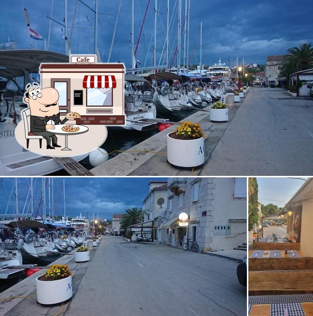 Puoi goderti l'aria fresca da seduto all'esterno di Konoba Dupini