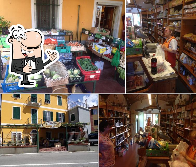 Vedi la foto di Panificio Alimentari Polleschi