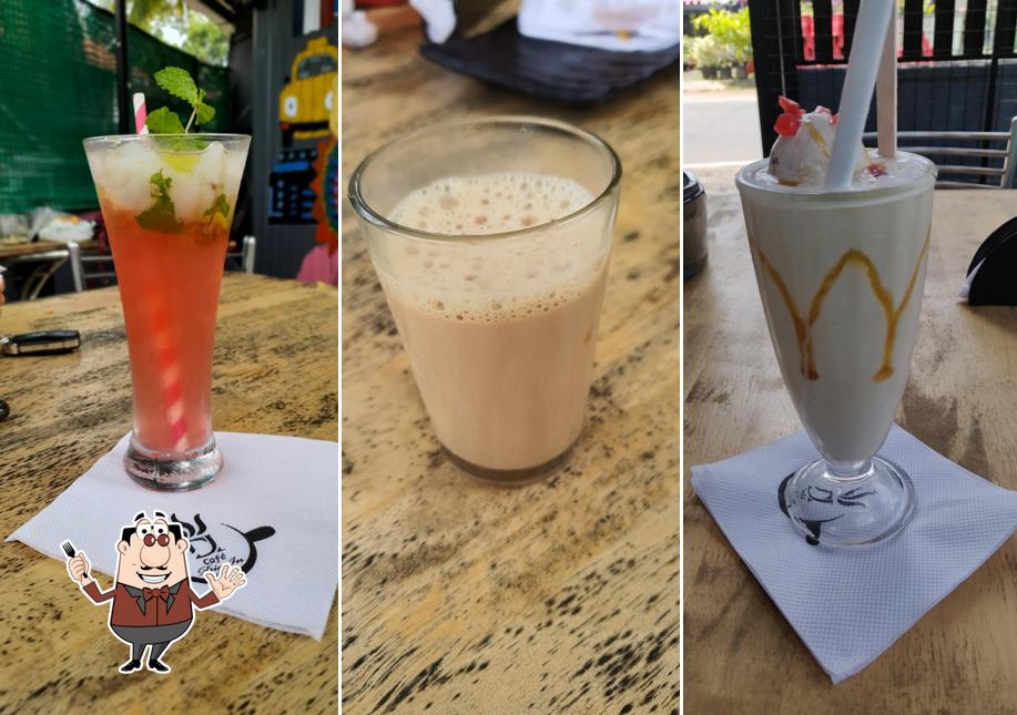 Meals at Café Dig In