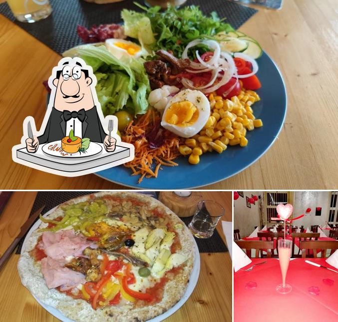 La foto di cibo e interni da Pizzeria Caffe' Panorama