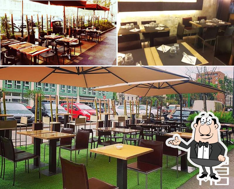 Gli interni di Mogamo Cocktail Bar