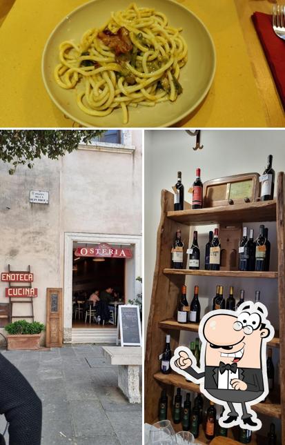 Tra le varie cose da Osteria I’Gazzilloro si possono trovare la interni e cibo