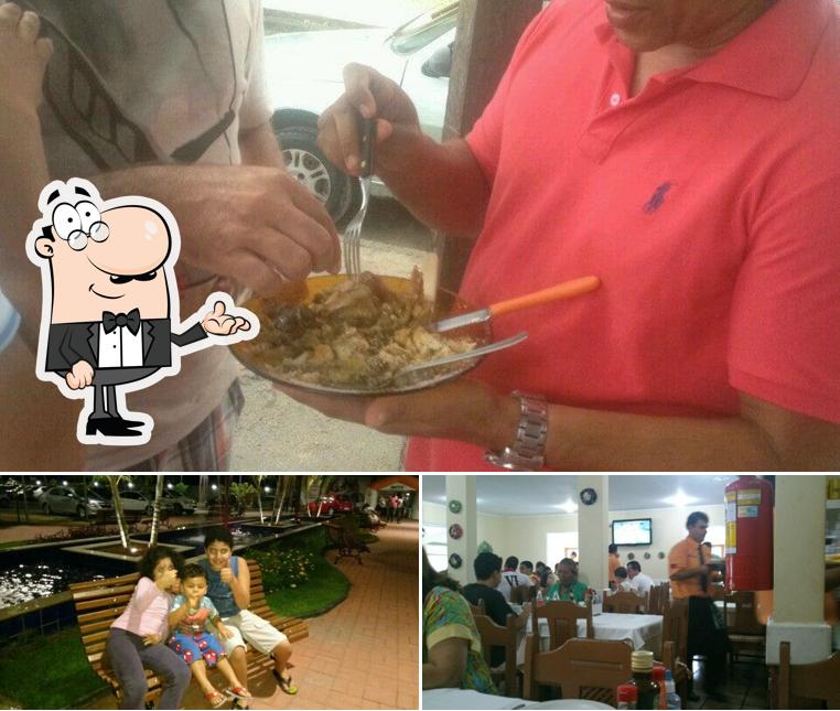 Sente em uma das mesas no Restaurante Picui