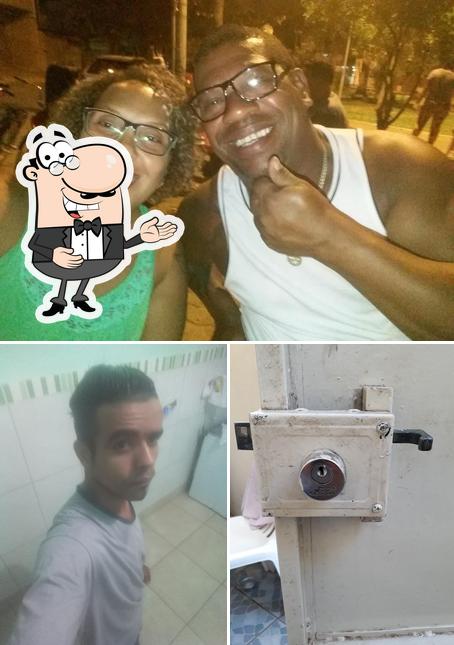 Bar E Lanchonete Da Praça