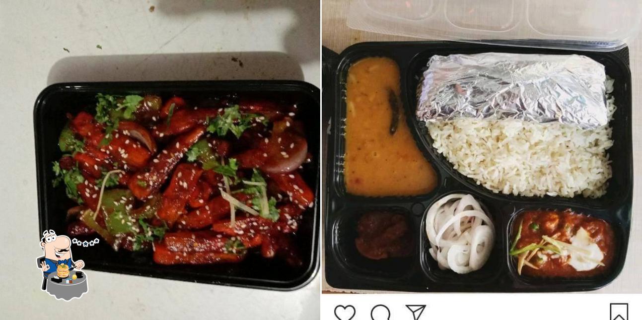 Food at Desi Halwaie