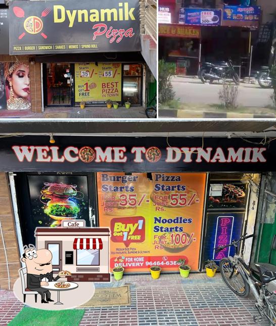 The exterior of Dynamik Pizza