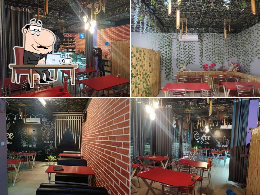 Check out how Fresh Bakers looks inside