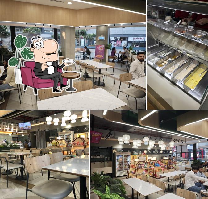 Haldiram’s - Elan Miracle Mall