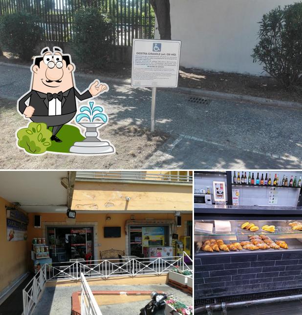 Gli esterni di Bar Royal