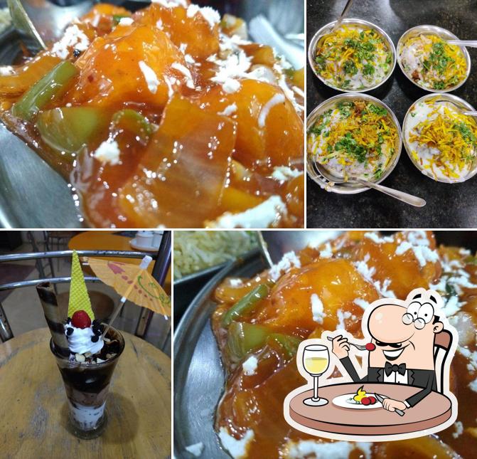 Food at Panchvati Sweets