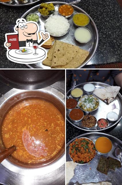 Food at Shreyas Pure Veg Hotel