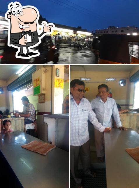 Look at this image of Sri Balaji Hotel
