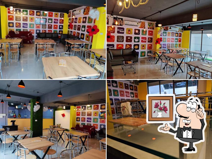 Banjo's The Food Chain - Jalgaon