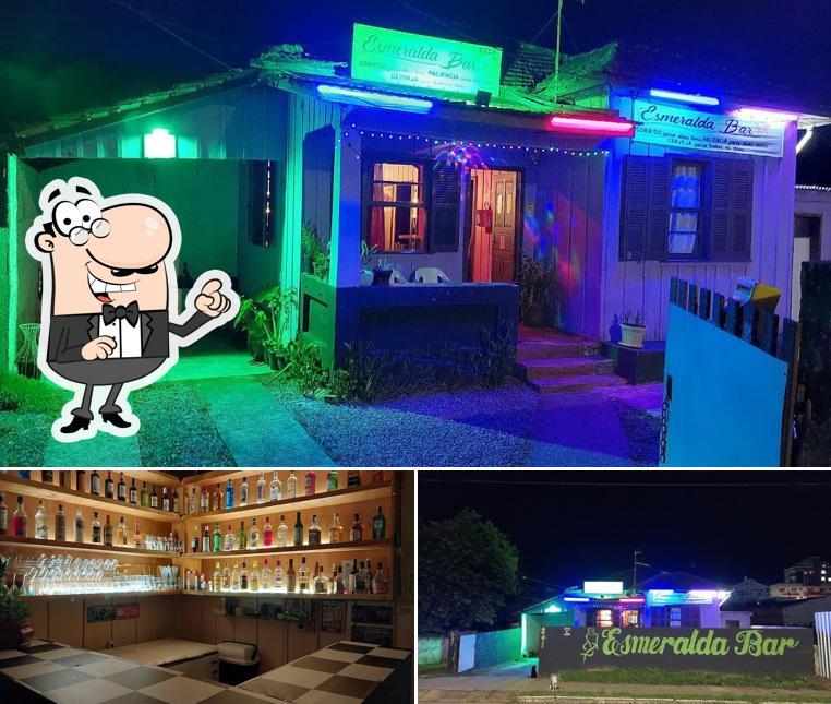 Esmeralda Bar
