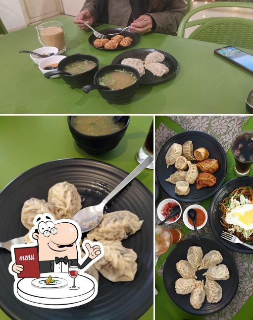 Food at Momo king