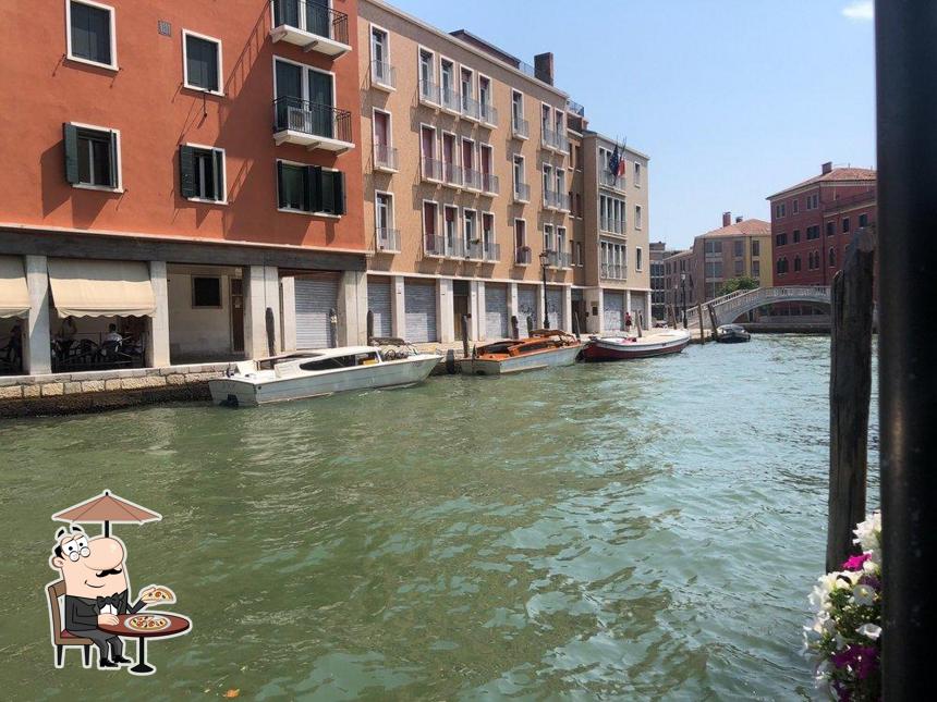 Gli esterni di Trattoria Ai Tre Ponti