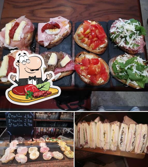 Prenditi i piatti di carne a Bar Retrò