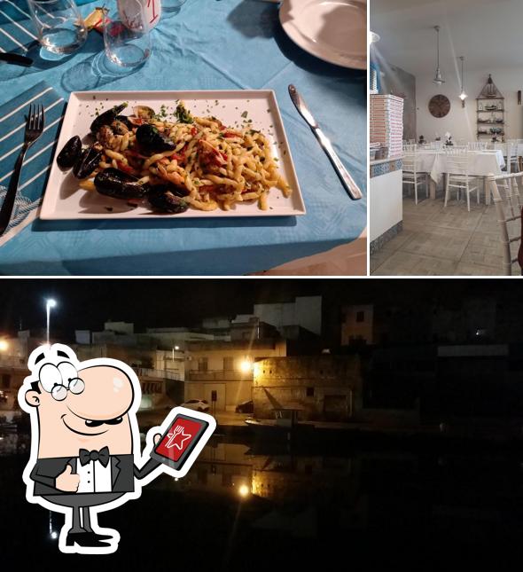 Guarda gli esterni di Molo 55