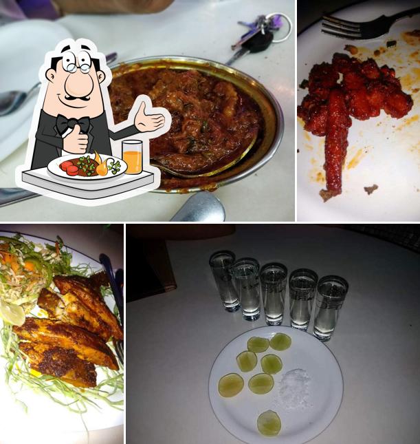 Food at Tropical Lounge