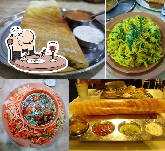 Food at Shree Sai Dhosa Centre